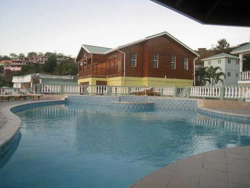 Kalinago Beach Resort St. George's 4*,