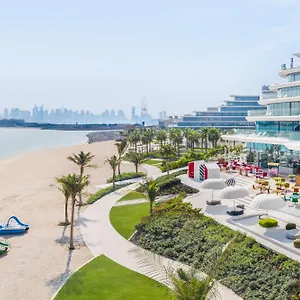 Resort W - The Palm *****